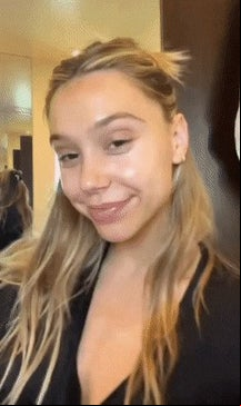 Alexis Ren